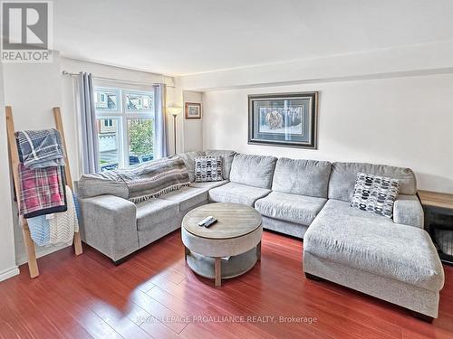 26 - 9 Progress Avenue, Belleville, ON - Indoor Photo Showing Living Room