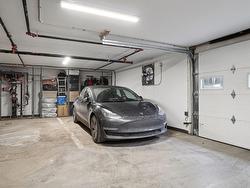 Garage - 