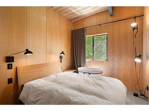 Chambre Ã Â coucher - 121 Ch. Du Lac-Ouimet, Mont-Tremblant, QC - Indoor Photo Showing Bedroom