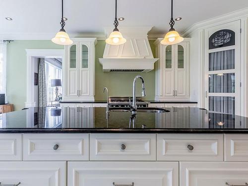 Kitchen - 3625 Rue De Lisbonne, Brossard, QC - Indoor Photo Showing Kitchen