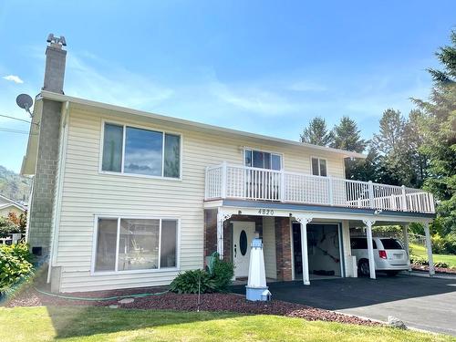 4820 Bolean Drive, Kamloops, BC - Outdoor With Deck Patio Veranda