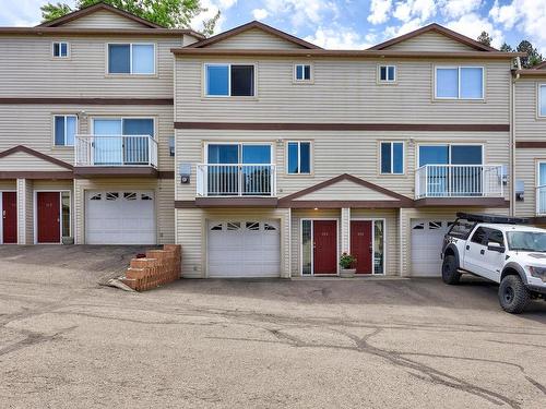 113-1990 Pacific Way, Kamloops, BC - Outdoor With Facade