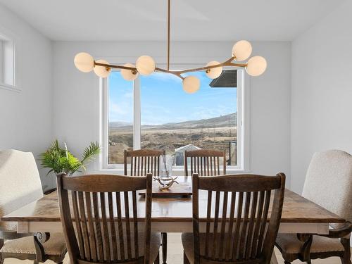 362 Rue Cheval Noir, Kamloops, BC - Indoor Photo Showing Dining Room