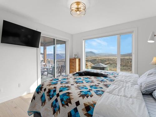 362 Rue Cheval Noir, Kamloops, BC - Indoor Photo Showing Bedroom