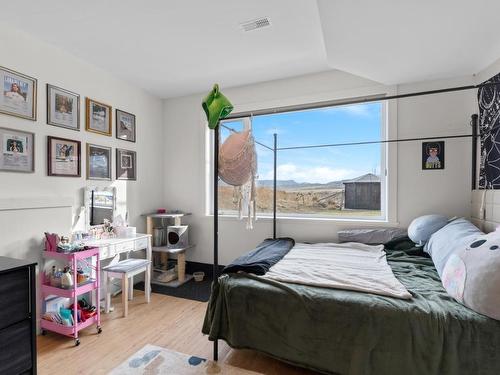 362 Rue Cheval Noir, Kamloops, BC - Indoor Photo Showing Bedroom