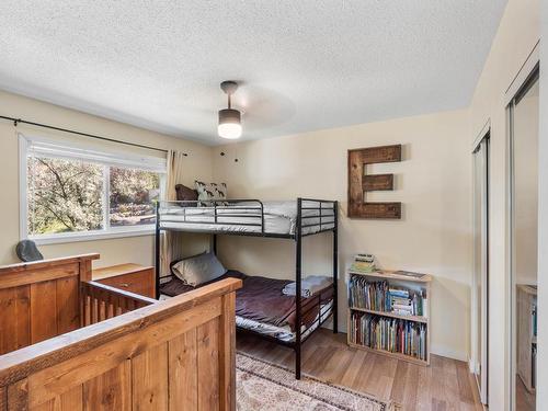 9049 Kealty Road, Kamloops, BC - Indoor