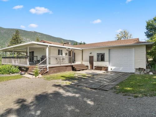 9049 Kealty Road, Kamloops, BC - Outdoor With Deck Patio Veranda