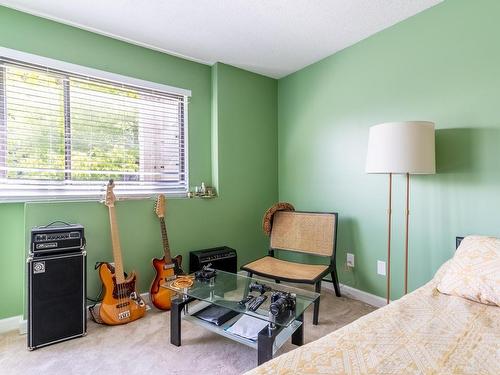 23-931 Gleneagles Drive, Kamloops, BC - Indoor Photo Showing Bedroom