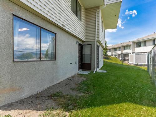 23-931 Gleneagles Drive, Kamloops, BC - Outdoor