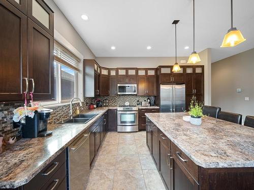 3018 Hilton Drive, Merritt, BC - Indoor Photo Showing Kitchen With Double Sink With Upgraded Kitchen