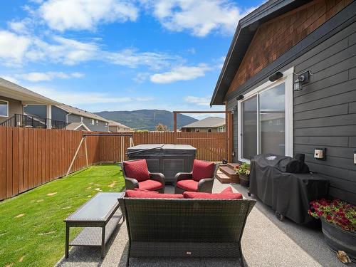 3018 Hilton Drive, Merritt, BC - Outdoor With Exterior