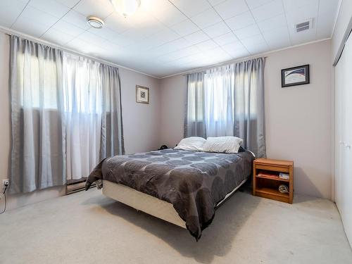 315 Park Drive, Lillooet, BC - Indoor Photo Showing Bedroom