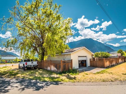 315 Park Drive, Lillooet, BC - Outdoor