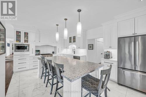 37 Michelangelo Boulevard, Brampton, ON - Indoor Photo Showing Kitchen With Stainless Steel Kitchen With Upgraded Kitchen