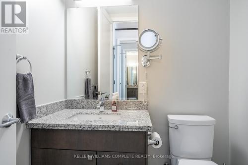 Ph 3 - 112 King Street E, Hamilton, ON - Indoor Photo Showing Bathroom