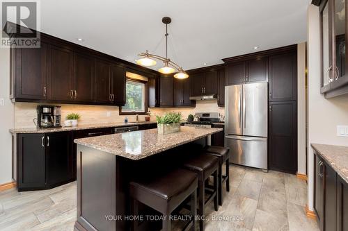 186 Mill Street W, Halton Hills, ON - Indoor Photo Showing Kitchen With Upgraded Kitchen