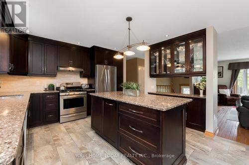 186 Mill Street W, Halton Hills, ON - Indoor Photo Showing Kitchen With Upgraded Kitchen