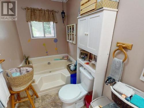 26-6271 Mcandrew Ave, Powell River, BC - Indoor Photo Showing Bathroom