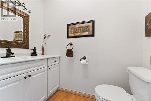 608 Brenda, Greater Sudbury, ON - Indoor Photo Showing Bathroom