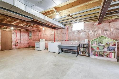 110 Fairington Crescent, Hamilton, ON - Indoor Photo Showing Basement