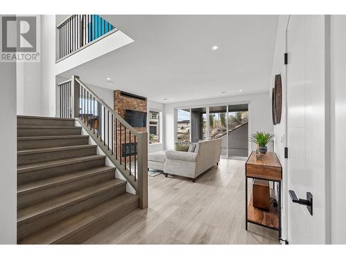 3569 Sagehill Court, Kelowna, BC - Indoor