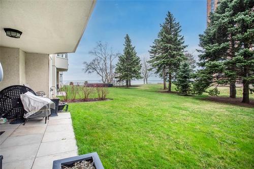 5280 Lakeshore Road|Unit #102, Burlington, ON - Outdoor