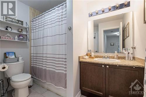 162 Soleil Avenue, Ottawa, ON - Indoor Photo Showing Bathroom