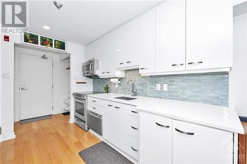 202 St Patrick Street Unit#12, Ottawa, ON - Indoor Photo Showing Kitchen