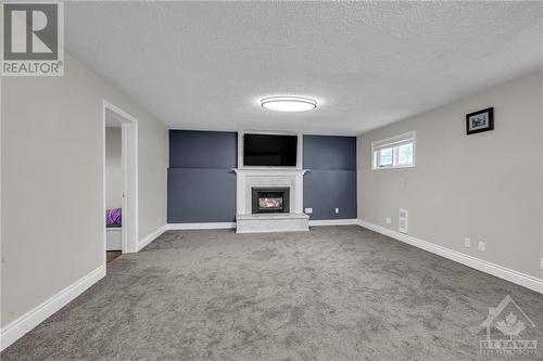 4093 Lafortune Drive, Ottawa, ON - Indoor Photo Showing Bedroom