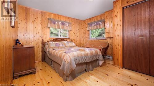 123 Pine Tree Harbour Road, Northern Bruce Peninsula, ON - Indoor Photo Showing Bedroom