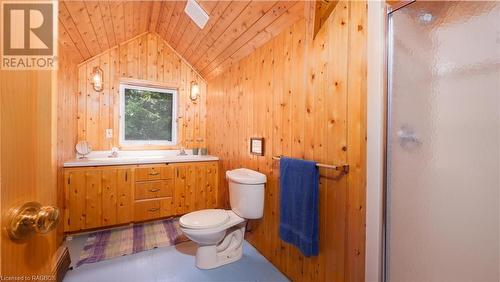 123 Pine Tree Harbour Road, Northern Bruce Peninsula, ON - Indoor Photo Showing Bathroom