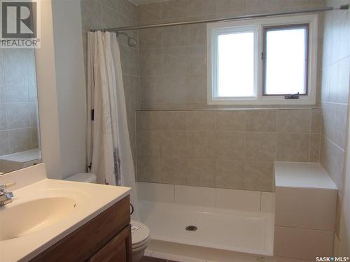 430 Scissons Crescent, Saskatoon, SK - Indoor Photo Showing Bathroom