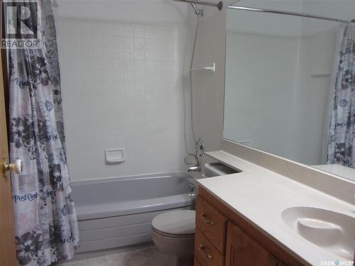 430 Scissons Crescent, Saskatoon, SK - Indoor Photo Showing Bathroom