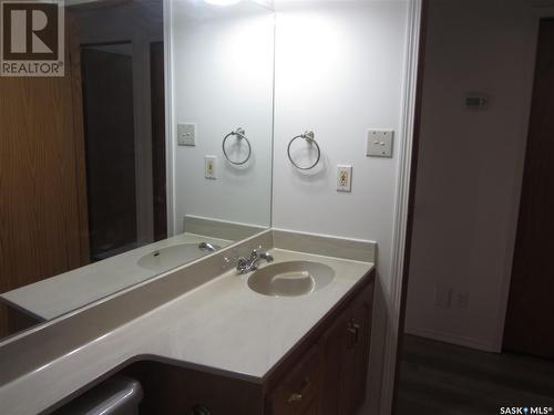 430 Scissons Crescent, Saskatoon, SK - Indoor Photo Showing Bathroom