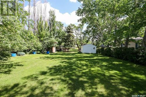 10 + 11 Elm Crescent, North Colesdale Park, SK 