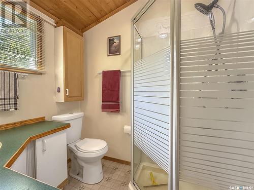 Crescent Heights Place, Martins Lake, Leask Rm No. 464, SK - Indoor Photo Showing Bathroom