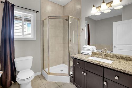 4896 Allan Court, Beamsville, ON - Indoor Photo Showing Bathroom