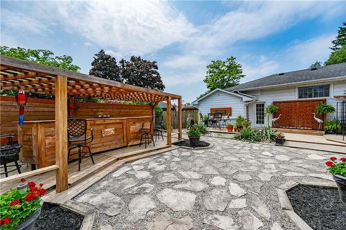 134 Stirling Street, Caledonia, ON - Outdoor