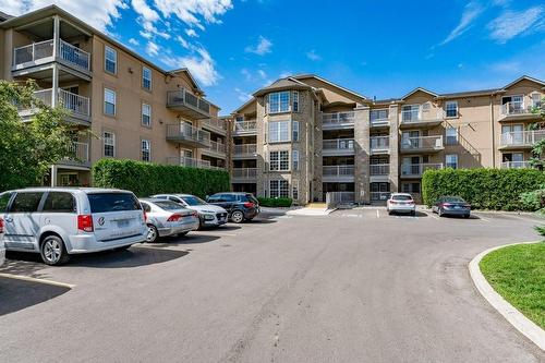 1450 Bishops Gate|Unit #101, Oakville, ON - Outdoor With Balcony With Facade