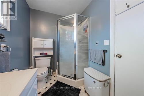 2757 Neptune Court, Niagara Falls, ON - Indoor Photo Showing Other Room