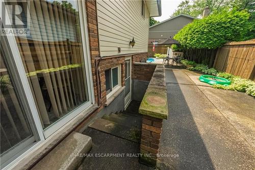2757 Neptune Court, Niagara Falls, ON - Outdoor With Deck Patio Veranda With Exterior