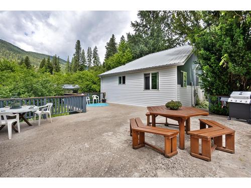 1754 Pass Creek Road, Castlegar, BC - Outdoor With Deck Patio Veranda With Exterior