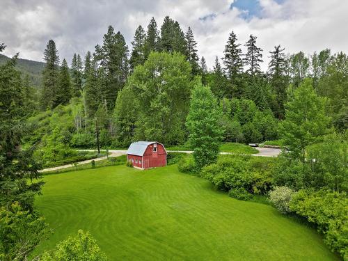 1754 Pass Creek Road, Castlegar, BC - Outdoor