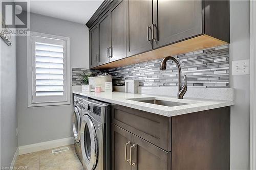 71 Dolman Street, Woolwich, ON - Indoor Photo Showing Laundry Room