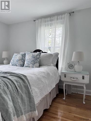 201 Crawford St, Timmins, ON - Indoor Photo Showing Bedroom