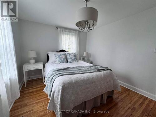 201 Crawford St, Timmins, ON - Indoor Photo Showing Bedroom