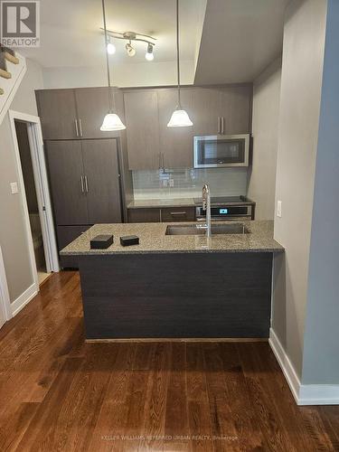 56 - 220 Brandon Avenue, Toronto, ON - Indoor Photo Showing Kitchen With Double Sink