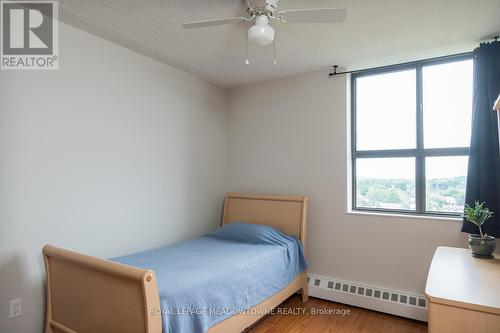 914 - 2929 Aquitaine Avenue, Mississauga, ON - Indoor Photo Showing Bedroom