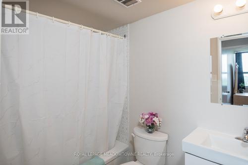 914 - 2929 Aquitaine Avenue, Mississauga, ON - Indoor Photo Showing Bathroom