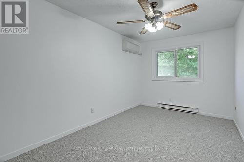 1427 Ester Drive, Burlington, ON - Indoor Photo Showing Other Room